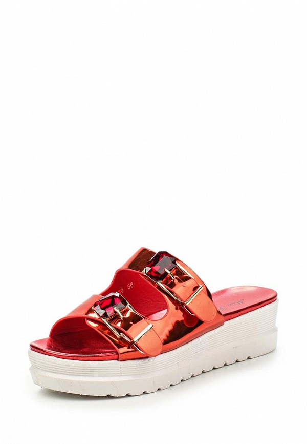 Сандалии  - красный цвет