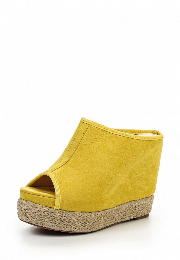 Сандалии  - желтый цвет